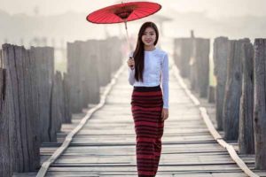 Mandalay girl in Myanmar outfit 